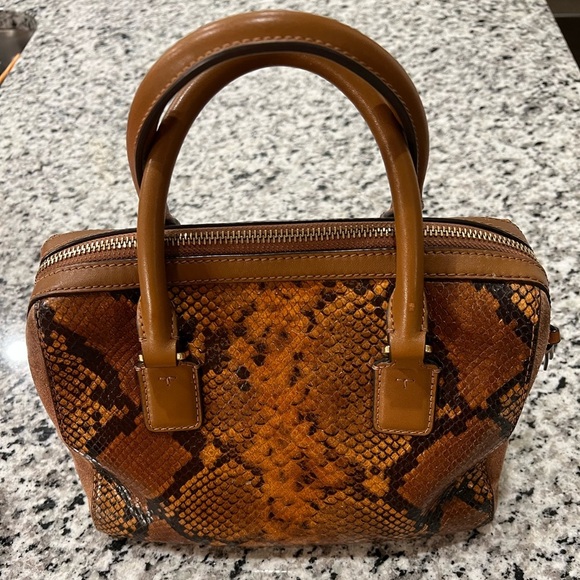 Tory Burch, purse and wallet matching set - Picture 5 of 17